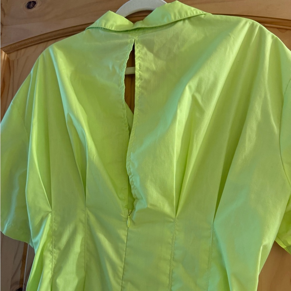 Cinch waist lime dress - Picture 3 of 3